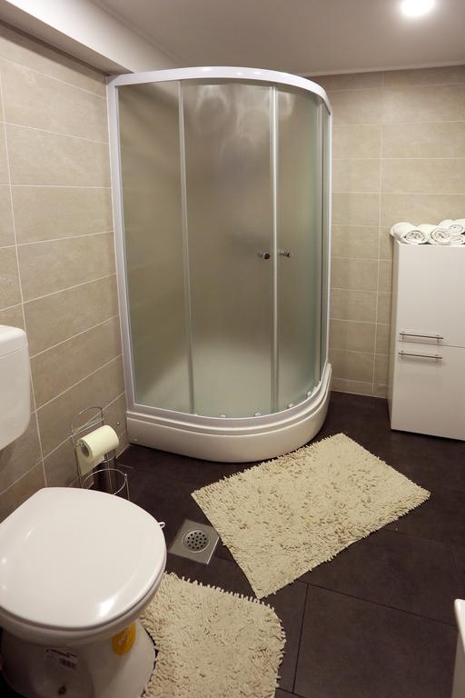 Apartment Travego II Osijek Room photo